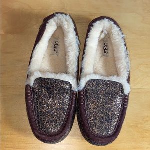 BRAND NEW UGG Ansley Glitter Moccasins